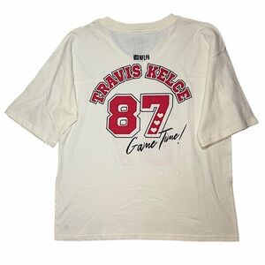 Travis Kelce Jersey Style Cream Short Sleeve Tee‎ W/ Red Graphics Hearts Size S